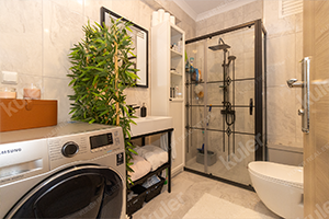 BEYOĞLU PİRİPAŞA'DA HALİÇ MANZARALI 2+1 SATILIK DAİRE [EŞYALI]